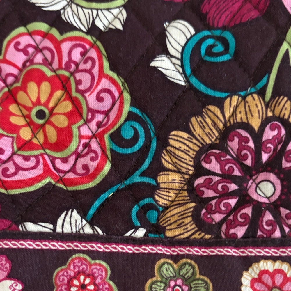 Vera Bradley Pink and Green Floral Hand Bag - Picture 4 of 5